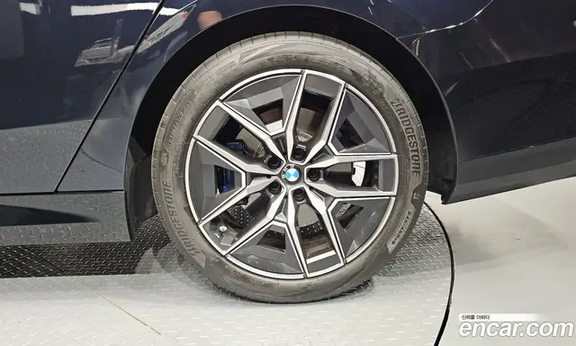BMW 5 серия 2026 2.0 автомат (гидро), миниатюра 7 BMW 5 серия 2026 2.0 автомат (гидро), миниатюра 7