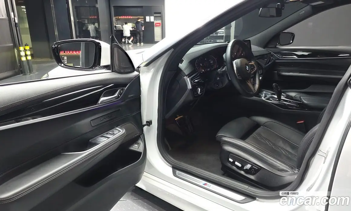 BMW 6 серия 2021 3.0 автомат (гидро), фото 13