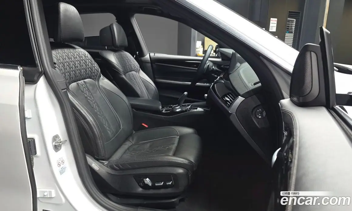 BMW 6 серия 2021 3.0 автомат (гидро), фото 17