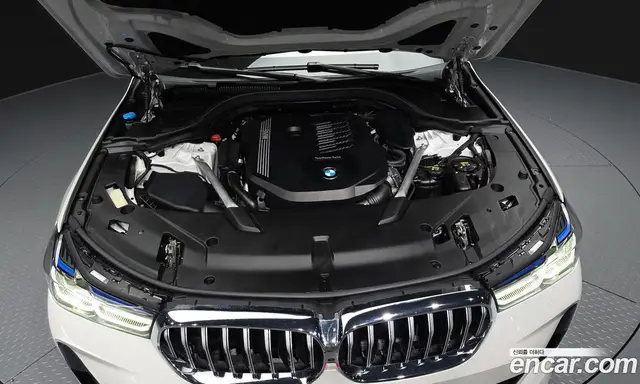 BMW 6 серия 2021 3.0 автомат (гидро), миниатюра 6