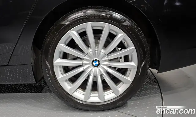 BMW 6 серия 2022 2.0 автомат (гидро), миниатюра 7 BMW 6 серия 2022 2.0 автомат (гидро), миниатюра 7