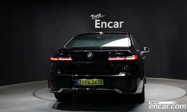 BMW 7 серия 2025 3.0 автомат (гидро), миниатюра 4