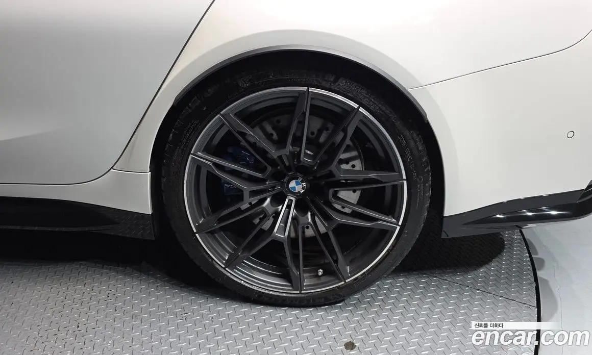 BMW M3 2023 3.0 автомат (гидро), фото 6 BMW M3 2023 3.0 автомат (гидро), фото 6