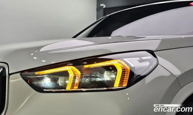 BMW X1 2024 2.0 автомат (гидро), миниатюра 8