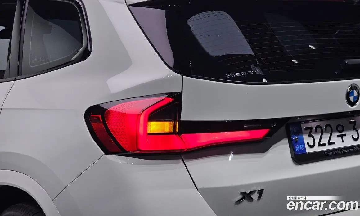 BMW X1 2024 2.0 автомат (гидро), фото 9