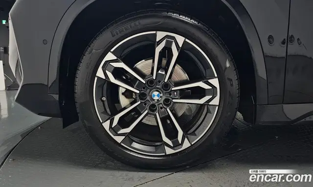 BMW X1 2025 2.0 автомат (гидро), миниатюра 4