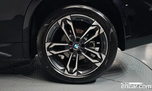 BMW X1 2025 2.0 автомат (гидро), миниатюра 6