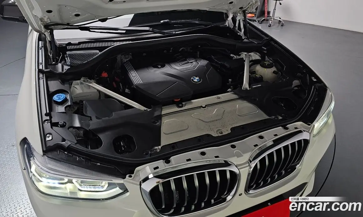 BMW X4 2021 2.0 автомат (гидро), фото 6 BMW X4 2021 2.0 автомат (гидро), фото 6