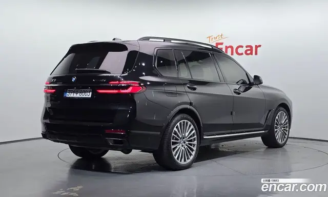 BMW X7 2024 3.0 автомат (гидро), миниатюра 2