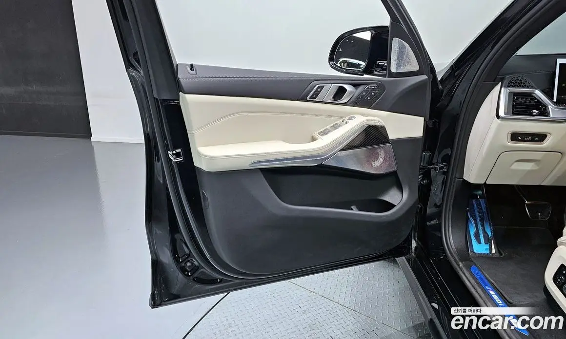 BMW X7 2025 4.4 автомат (гидро), фото 14 BMW X7 2025 4.4 автомат (гидро), фото 14