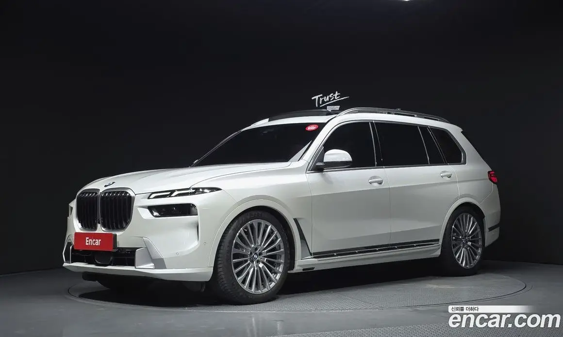 BMW X7 2025 3.0 автомат (гидро), фото 1 BMW X7 2025 3.0 автомат (гидро), фото 1
