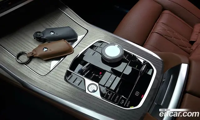 BMW X7 2025 3.0 автомат (гидро), миниатюра 12