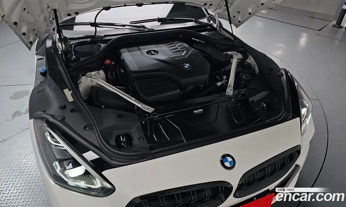 BMW Z4 2025 2.0 автомат (гидро), фото 5 BMW Z4 2025 2.0 автомат (гидро), фото 5
