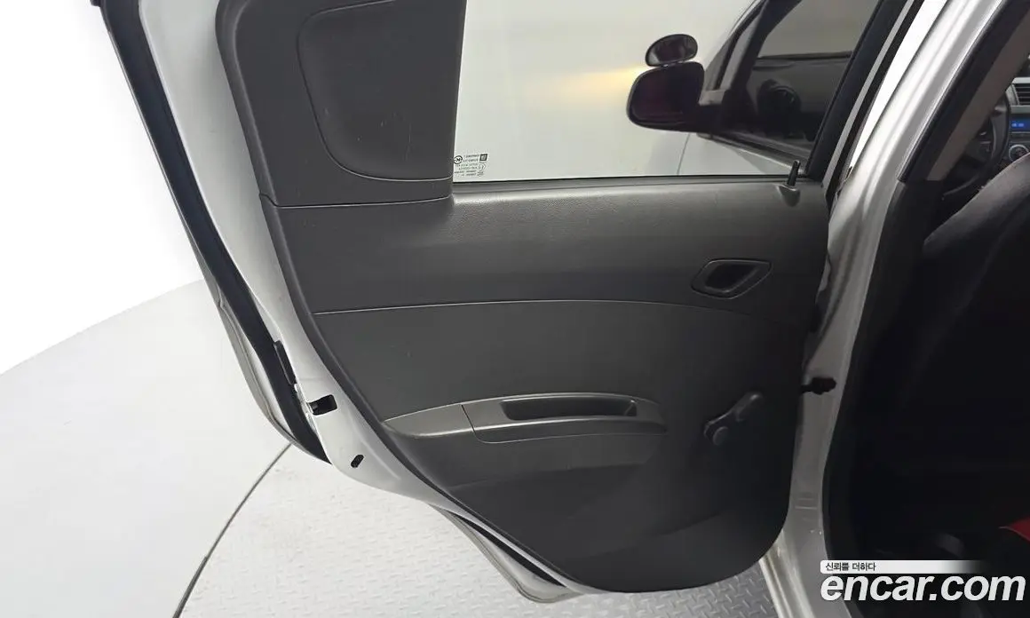 Chevrolet Spark 2013 1.0 автомат (гидро), фото 15