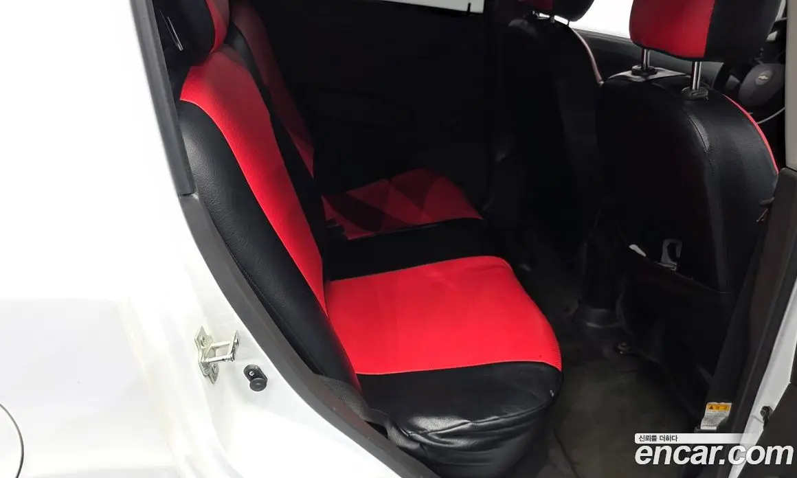 Chevrolet Spark 2013 1.0 автомат (гидро), фото 17
