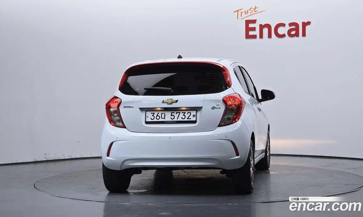 Chevrolet Spark 2017 1.0 автомат (гидро), фото 4