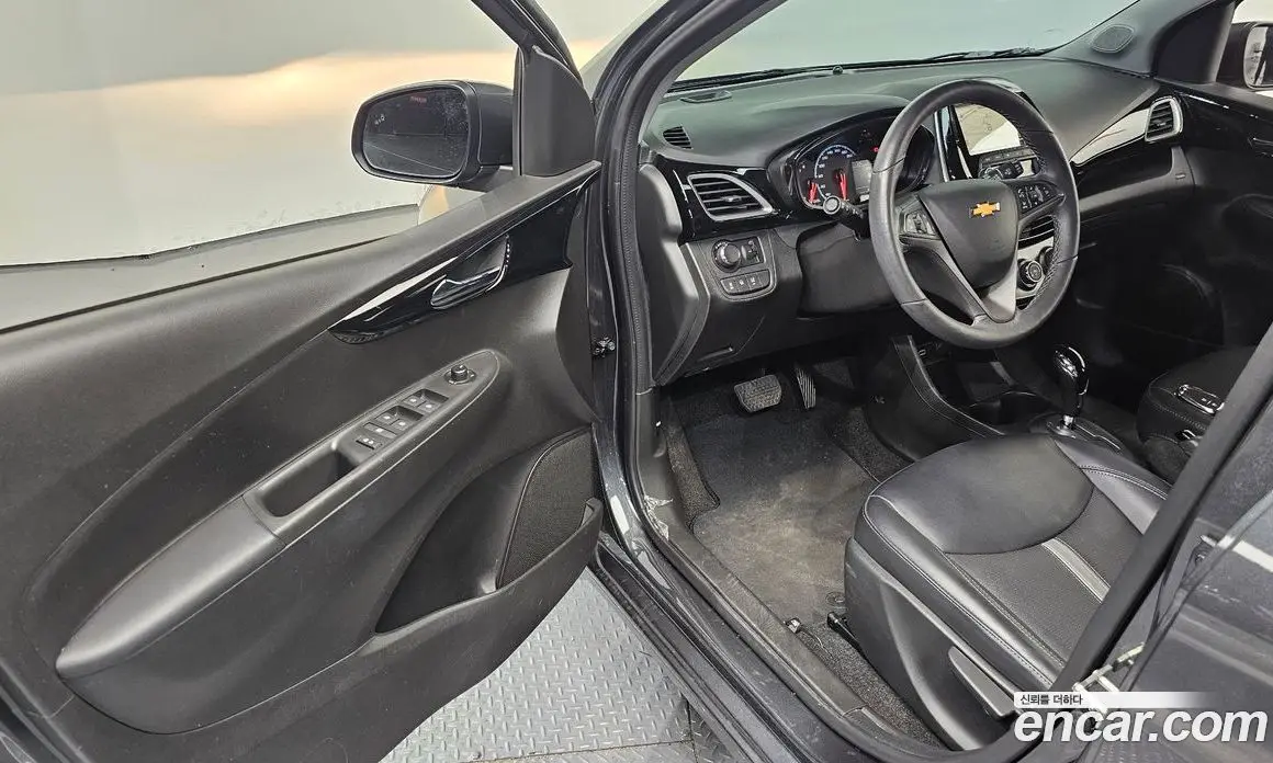 Chevrolet Spark 2020 1.0 автомат (гидро), фото 10