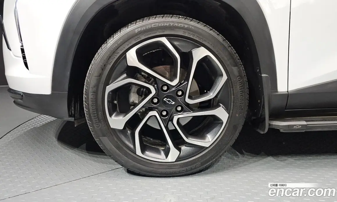 Chevrolet Trax 2024 1.2 автомат (гидро), фото 4