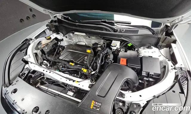 Chevrolet Trax 2024 1.2 автомат (гидро), миниатюра 5