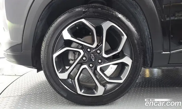Chevrolet Trax 2024 1.2 автомат (гидро), миниатюра 5