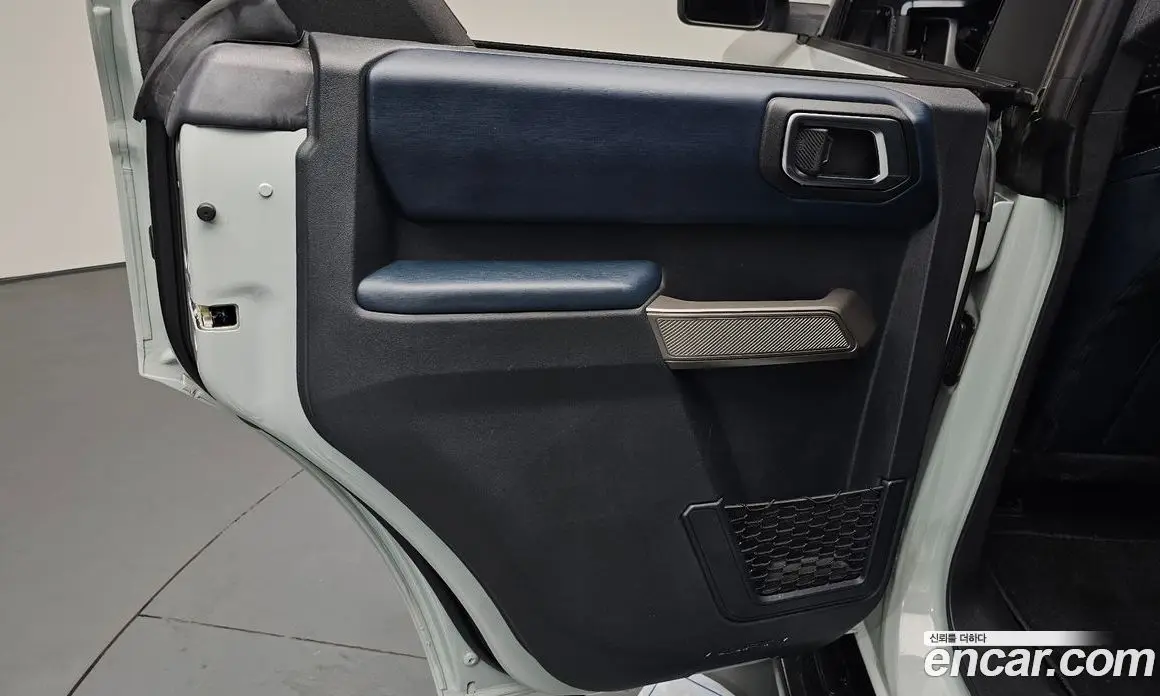 Ford Bronco 2023 2.7 автомат (гидро), фото 14