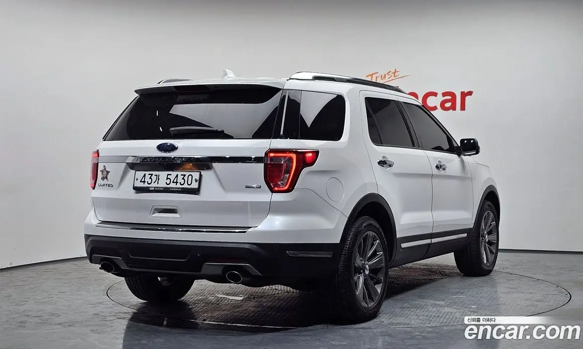 Ford Explorer 2019 2.3 автомат (гидро), фото 2 Ford Explorer 2019 2.3 автомат (гидро), фото 2