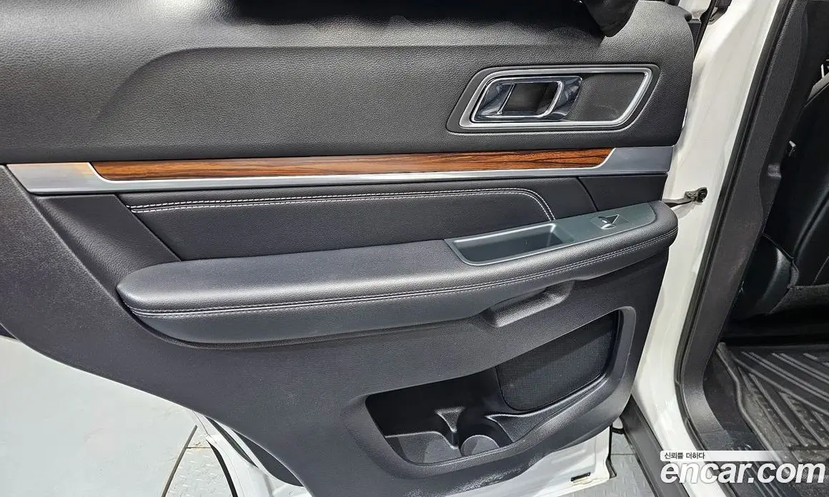 Ford Explorer 2019 2.3 автомат (гидро), фото 15 Ford Explorer 2019 2.3 автомат (гидро), фото 15