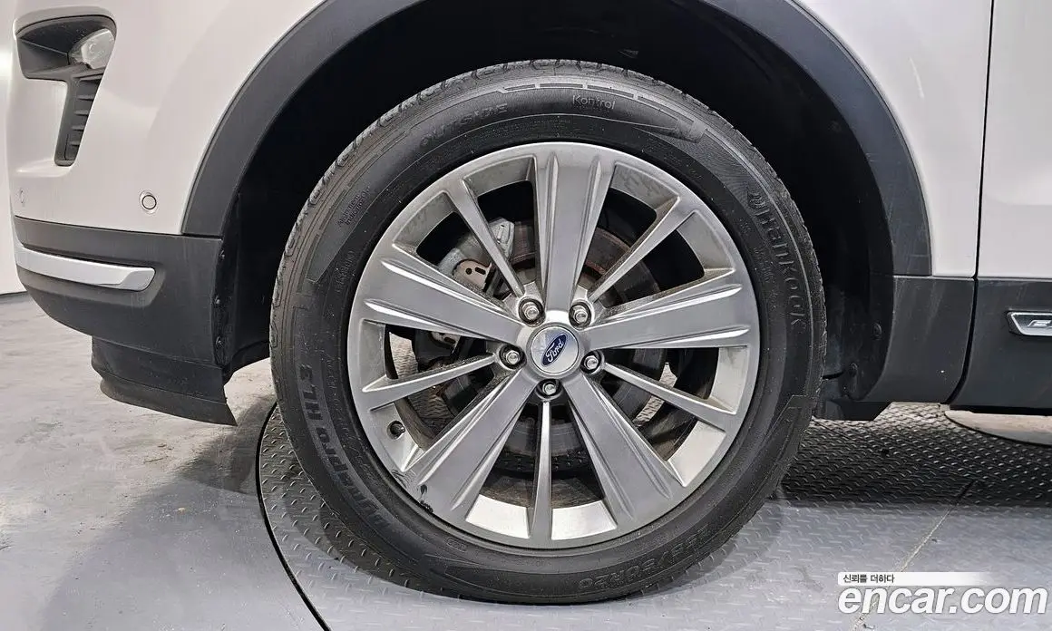 Ford Explorer 2019 2.3 автомат (гидро), фото 5 Ford Explorer 2019 2.3 автомат (гидро), фото 5