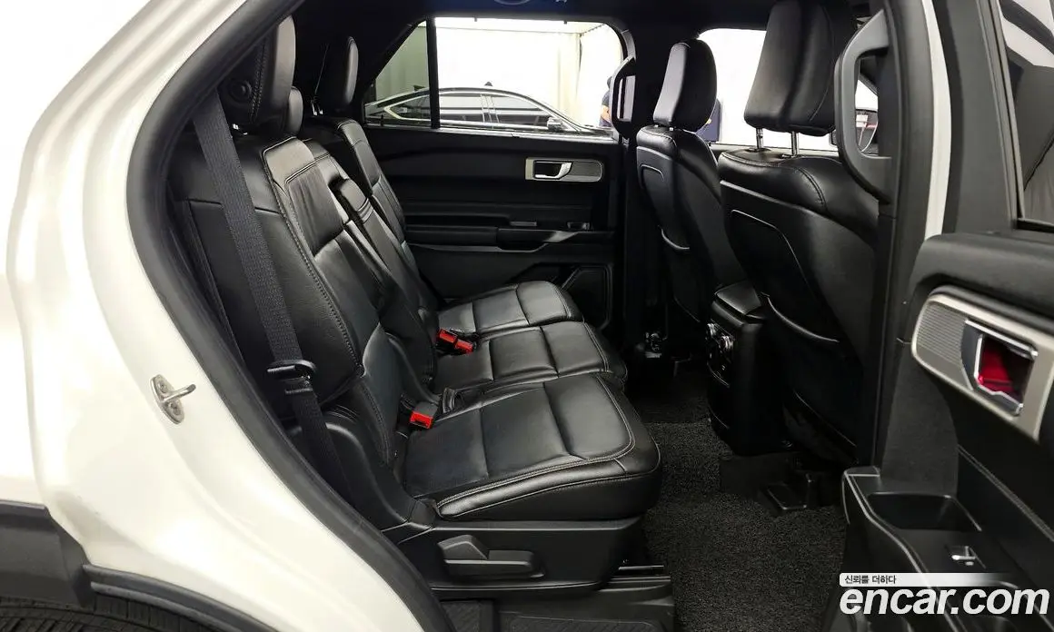 Ford Explorer 2020 2.3 автомат (гидро), фото 17