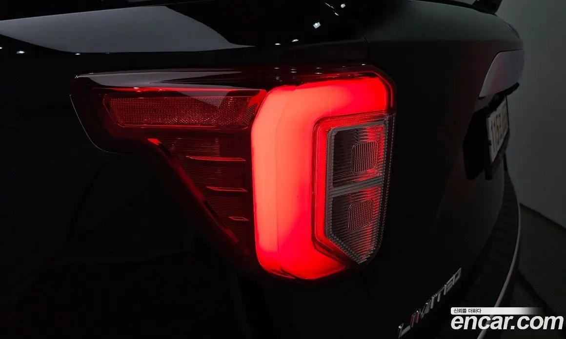 Ford Explorer 2023 2.3 автомат (гидро), фото 9 Ford Explorer 2023 2.3 автомат (гидро), фото 9