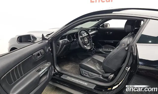 Ford Mustang 2017 2.3 автомат (гидро), миниатюра 12