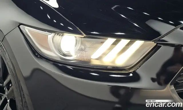 Ford Mustang 2017 2.3 автомат (гидро), миниатюра 7
