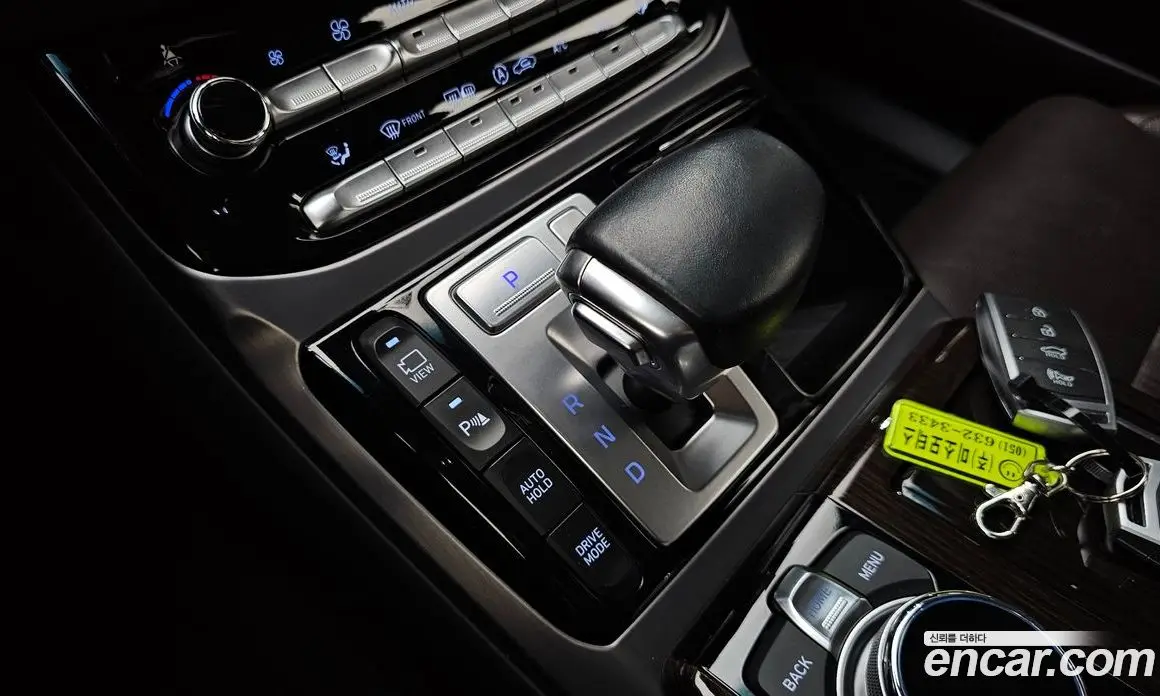 Genesis EQ900 2017 3.3 автомат (гидро), фото 12 Genesis EQ900 2017 3.3 автомат (гидро), фото 12
