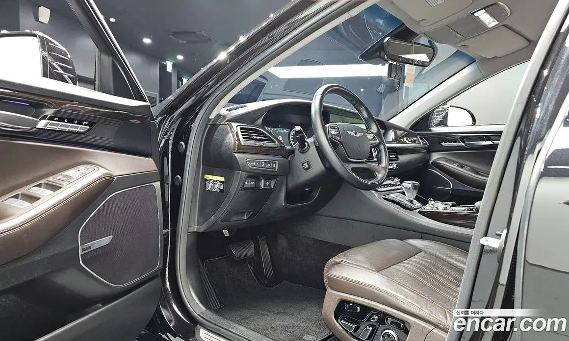 Genesis EQ900 2017 3.3 автомат (гидро), фото 13 Genesis EQ900 2017 3.3 автомат (гидро), фото 13