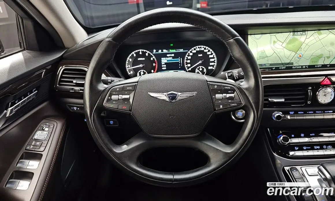 Genesis EQ900 2017 3.3 автомат (гидро), фото 19 Genesis EQ900 2017 3.3 автомат (гидро), фото 19