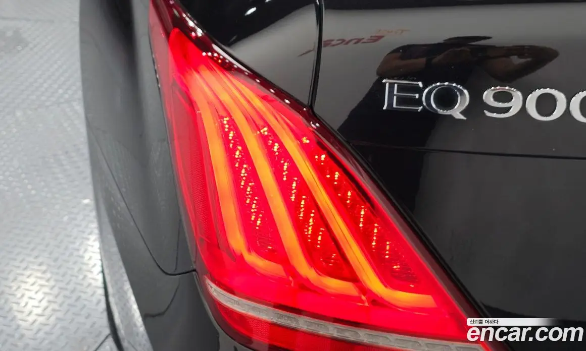 Genesis EQ900 2017 3.3 автомат (гидро), фото 9 Genesis EQ900 2017 3.3 автомат (гидро), фото 9