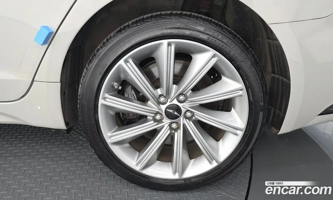 Genesis G70 2024 2.5 автомат (гидро), фото 7 Genesis G70 2024 2.5 автомат (гидро), фото 7
