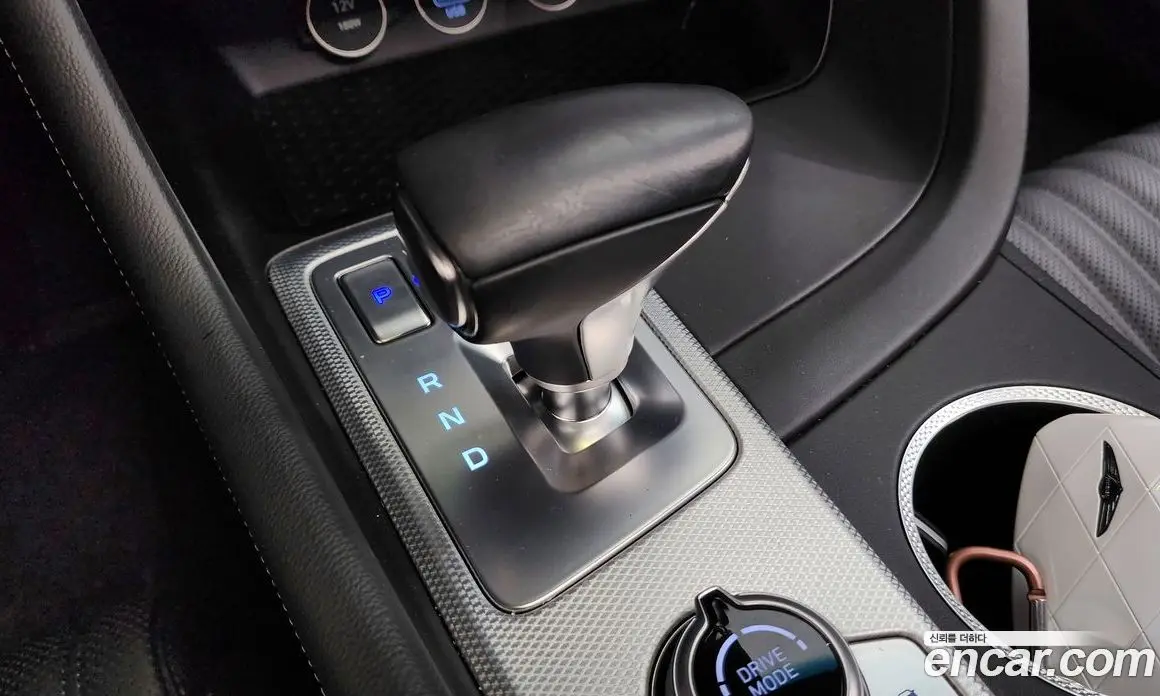 Genesis G70 2025 2.5 автомат (гидро), фото 12 Genesis G70 2025 2.5 автомат (гидро), фото 12