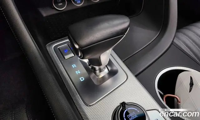 Genesis G70 2025 2.5 автомат (гидро), миниатюра 12