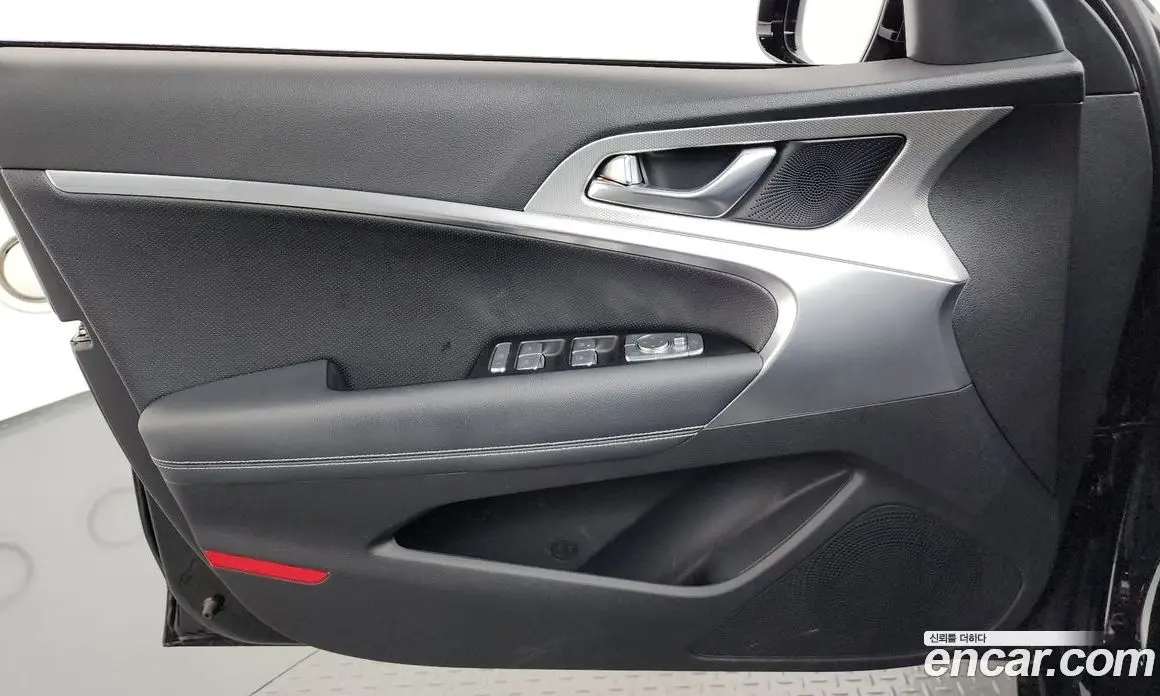 Genesis G70 2025 2.5 автомат (гидро), фото 14 Genesis G70 2025 2.5 автомат (гидро), фото 14