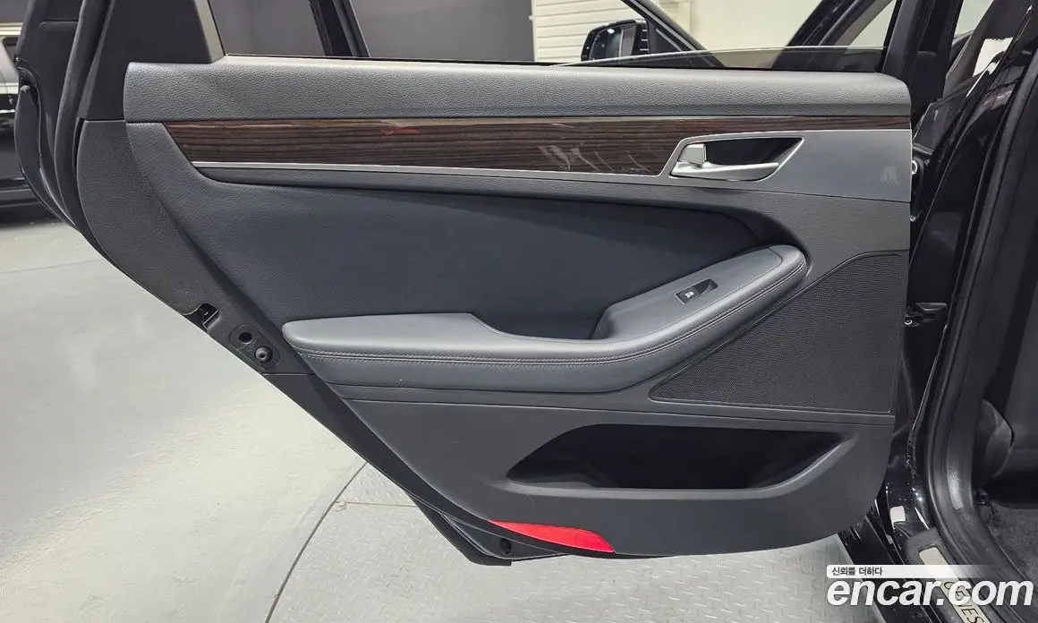 Genesis G80 2017 3.3 автомат (гидро), фото 15