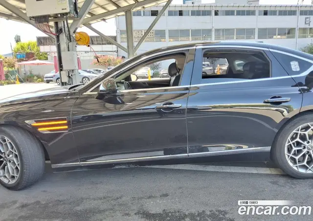 Genesis G80 2022 2.5 автомат (гидро), миниатюра 2