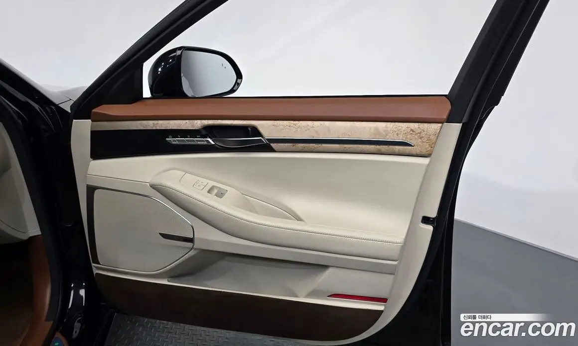 Genesis G90 2019 3.8 автомат (гидро), фото 13 Genesis G90 2019 3.8 автомат (гидро), фото 13