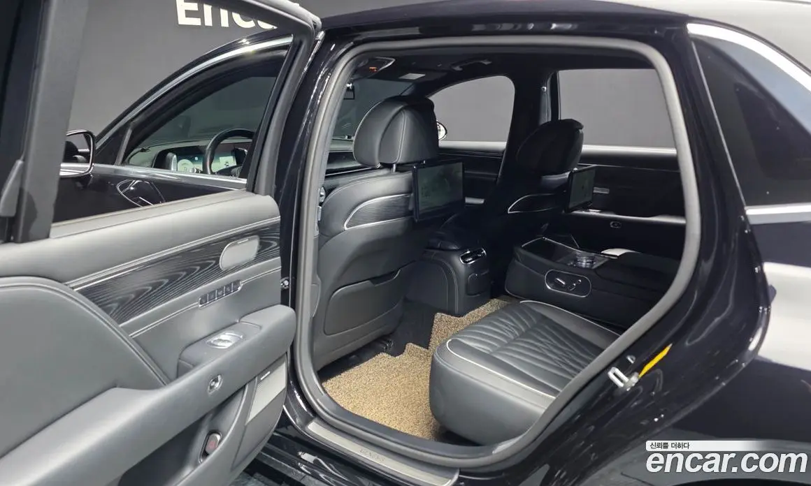Genesis G90 2023 3.5 автомат (гидро), фото 16 Genesis G90 2023 3.5 автомат (гидро), фото 16