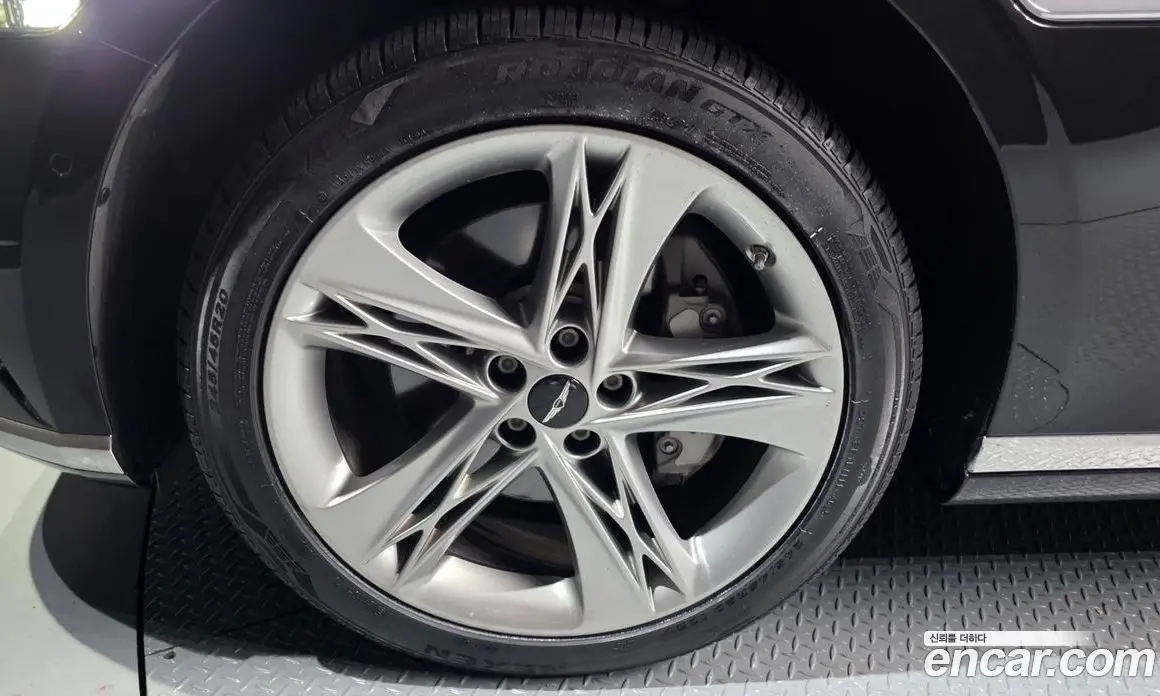 Genesis G90 2023 3.5 автомат (гидро), фото 5 Genesis G90 2023 3.5 автомат (гидро), фото 5