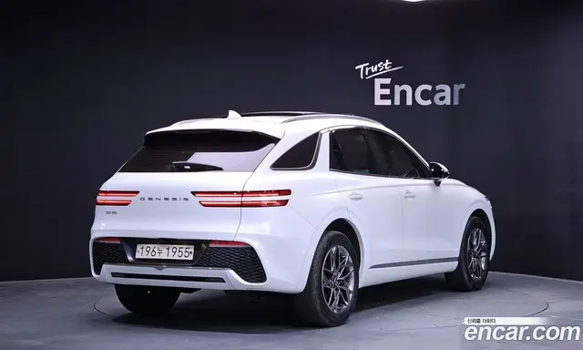 Genesis GV70 2021 2.2 автомат (гидро), миниатюра 2