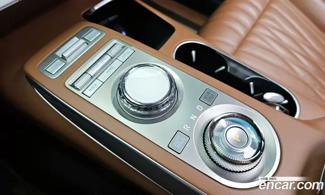 Genesis GV70 2021 2.2 автомат (гидро), миниатюра 12