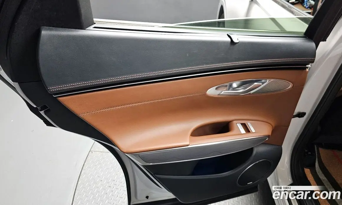 Genesis GV70 2021 2.2 автомат (гидро), фото 15