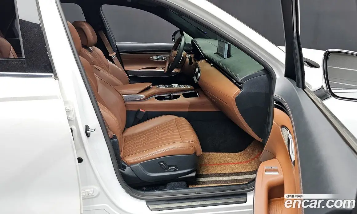 Genesis GV70 2021 2.2 автомат (гидро), фото 16