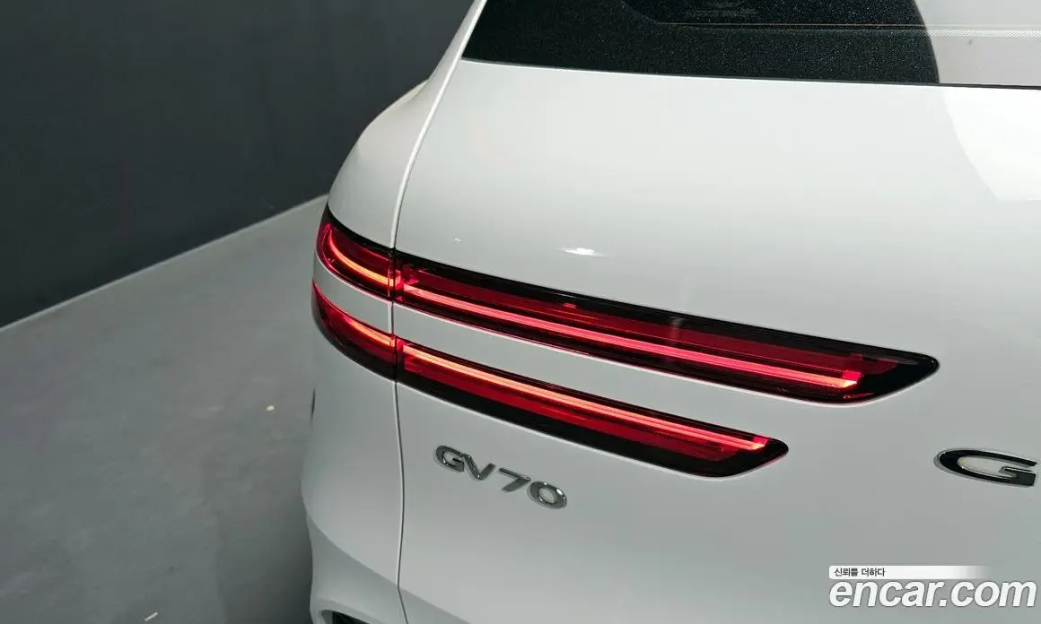 Genesis GV70 2021 2.2 автомат (гидро), фото 9